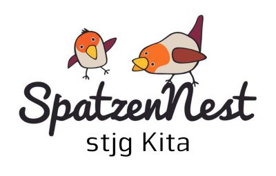 Eine Illustration von zwei Spatzen über dem Schriftzug der Kita Spatzennest